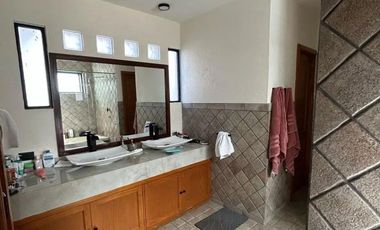 CRUZ VERDE #246, Colonia Lomas Quebradas, C.P. 10000