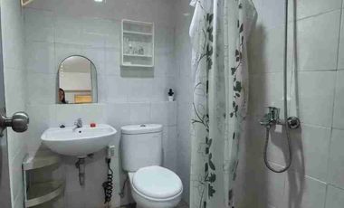 Sewa Apartemen Gunawangsa Merr Surabaya Timur 2BR Full Furnished Murah