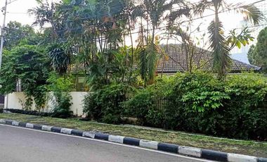 Dijual Rumah Hook area Cikini LT 805 mtr Cikini,zona komersial Jakarta Pusat