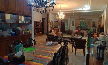 Dijual Rumah Hook area Cikini LT 805 mtr Cikini,zona komersial Jakarta Pusat