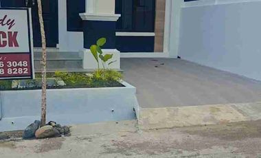 RUMAH READY DENGAN TANAH YG LUAS CLUSTER DEKAT KAMPUS UNAND