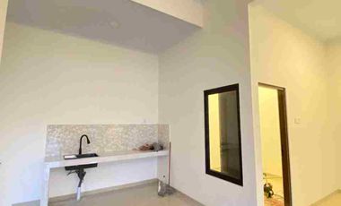 Rumah mewah harga murah di perumahan dekat semanggi pasar Kliwon