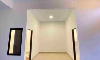 Rumah mewah harga murah di perumahan dekat semanggi pasar Kliwon