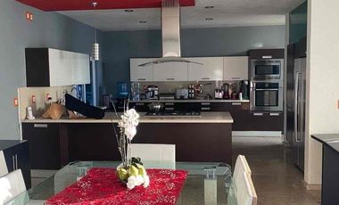 Venta!! Hermosa Residencia en Coto