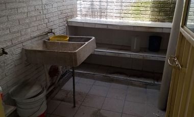 VENDO CASA DUPLEX PLANT BAJA DE 3 RECAMARAS