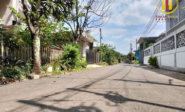 DIJUAL CEPAT Rumah Hitung Tanah Golf Barat Arcamanik Depan Griya