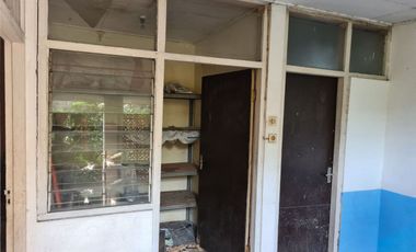 DIJUAL CEPAT Rumah Hitung Tanah Golf Barat Arcamanik Depan Griya