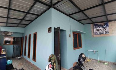 Jual cepat! Rumah 2,5lt hook 6x12 terawat tanjung duren jakarta barat