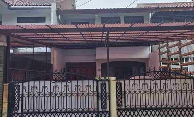 HFN0310 Rumah 2 lantai furnish di komplek BNI slipi jakarta barat