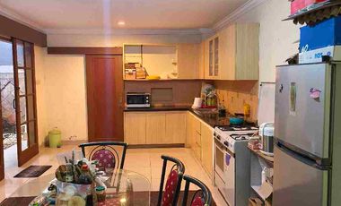 HFN0310 Rumah 2 lantai furnish di komplek BNI slipi jakarta barat