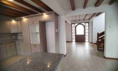 CASA ESTILO HACIENDA A ESTRENAR CON ASCENSOR, IDEAL PERSONAS TERCERA EDAD O DISCAPACIDAD