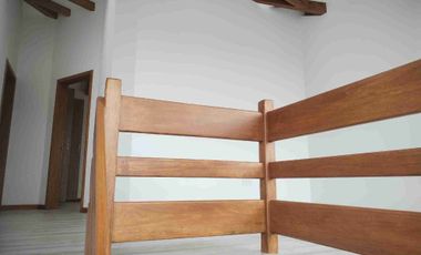 CASA ESTILO HACIENDA A ESTRENAR CON ASCENSOR, IDEAL PERSONAS TERCERA EDAD O DISCAPACIDAD