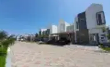 DIJUAL RUMAH DEKAT BANDARA JUANDA SELATAN SURABAYA