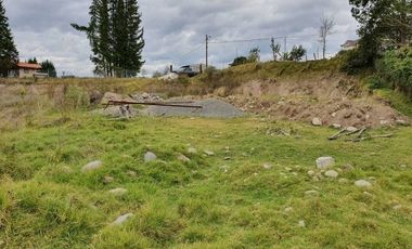 En Venta Terreno con uso de suelo industrial en Ricaurte - Cuenca