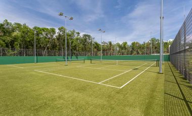 Se vende casa en lote esquinero