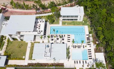 Se vende casa en lote esquinero