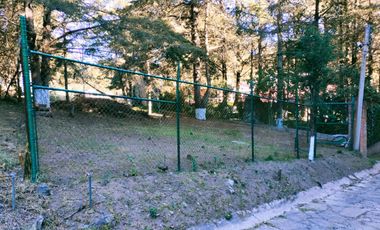 Terreno en venta en exclusivo Fraccionamiento Bosques de San Cayetano Hidalgo
