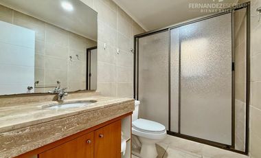 SAN ESTEBAN - VENDE CASA 3D 2B 2E COND. LOS SOLARES