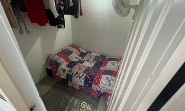 VENDO CASA AVENIDA LIBERTADORES