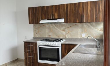 HERMOSO RESIDENCIAL EN VENTA EN FRACCIONAMIENTO VISTA MALINTZI
