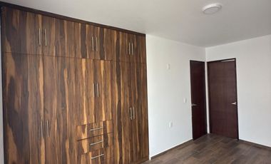 HERMOSO RESIDENCIAL EN VENTA EN FRACCIONAMIENTO VISTA MALINTZI