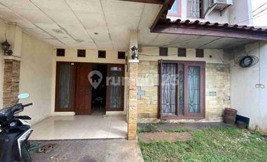 TERMURAH! Rumah 2 Lantai Srengseng, Hadap Selatan, Row 2 Mobil, Lokasi Strategis jakarta barat