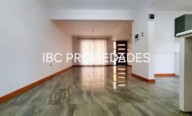 SE VENDE CASA EN PORTAL DE FLORENCIA ARICA