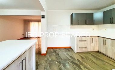 SE VENDE CASA EN PORTAL DE FLORENCIA ARICA
