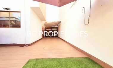 SE VENDE CASA EN PORTAL DE FLORENCIA ARICA