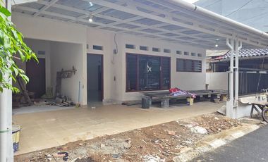 Rumah Cempaka Putih dekat Shell Cempaka Putih