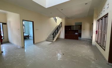 DIJUAL RUMAH HOOK 2 LANTAI TENGAH KOTA PURWOKERTO