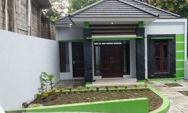 rumah di bantul dekat kampus umy jogja