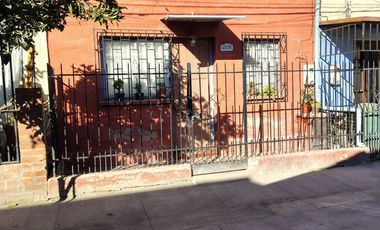 Venta de Casa en Quinta Normal – 102 m², 4 Dormitorios + 1 Baño