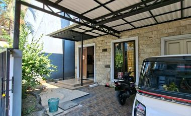 DIJUAL RUMAH DHARMAHUSADA MAS MULYOREJO SURABAYA RON.A1712