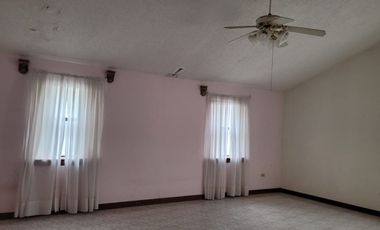 OPORTUNIDAD Casa en VENTA Col. Los Naranjos Reynosa Tamaulipas Mexico