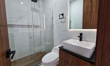 ESTRENA CASA EN ESQUINA DENTRO DEL FRACCIONAMIENTO BOSQUES DE SANTA ANITA, PREVENTA.
