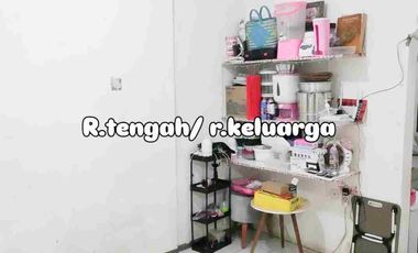 Dijual Rumah dlm Komplek Perumahan Cilangkap kota Depok