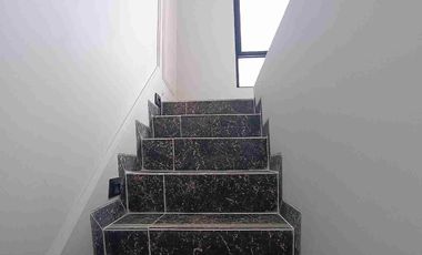 Rumah Putih 2 Lantai terbaru di jakarta timur