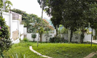 Dijual Rumah terawat di Setiabudhi Regensi