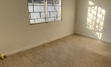 Se Vende comoda casa remodelada en Villa Los Jardines, 3 dormitorios 1 baño $ 155.000.000