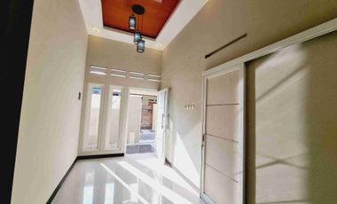 Rumah Mewah 2 Lt Baru Selangkah Solo Paragon Mall