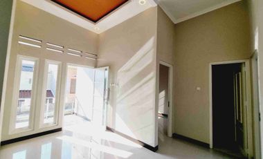 Rumah Mewah 2 Lt Baru Selangkah Solo Paragon Mall