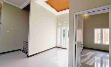 Rumah Mewah 2 Lt Baru Selangkah Solo Paragon Mall