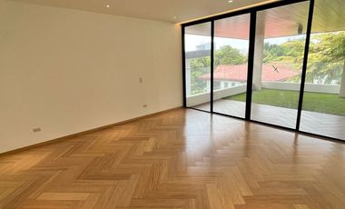Brand New Luxury 7BR House with Pool for Sale in White Plains Quezon City