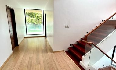 Brand New Luxury 7BR House with Pool for Sale in White Plains Quezon City