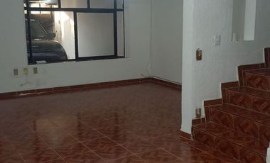 CASA EN RENTA POR LOS REYITOS