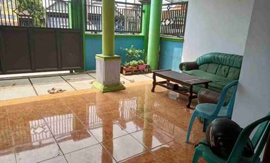 Jual murah rumah di  0 jalan raya Trowulan  Mojokerto.