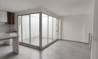VENDO CASA A ESTRENAR EN CARCELÉN 