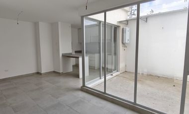 VENDO CASA A ESTRENAR EN CARCELÉN 