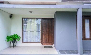 Rumah minimalis di Taman Kayu Manis Village Cimahi Padaasih View Gunung